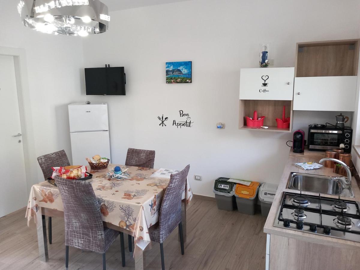 Apartmán Il Tramonto Capaci Exteriér fotografie